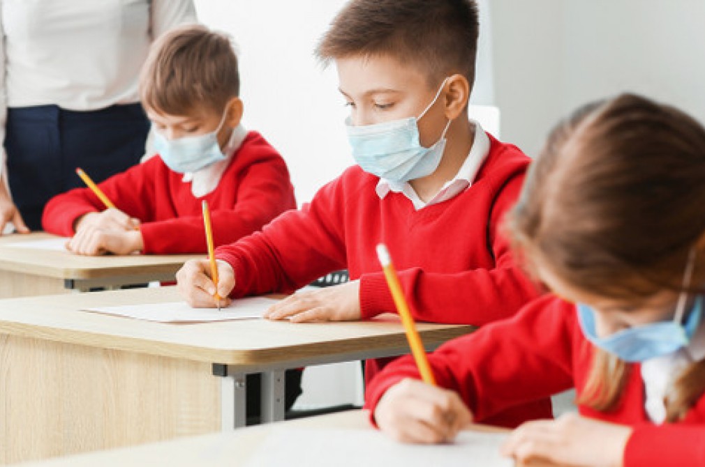 Міносвіти через російську агресію внесе зміни в навчальні програми