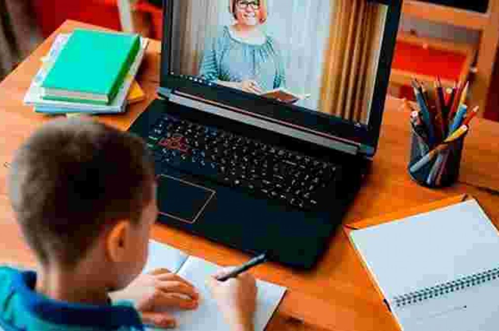 У львівських школах бажаючі зможуть навчатися онлайн